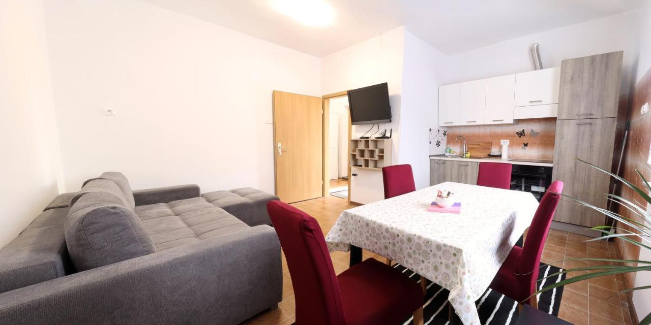 Veline Apartment Koper Bagian luar foto